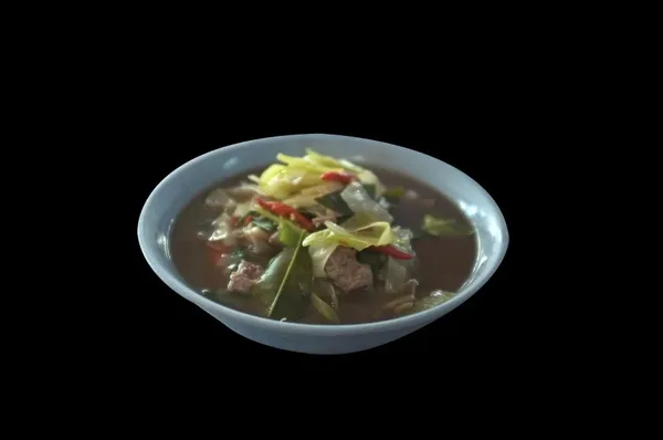 Boeuf en grande sauce épicée, riz parfumé